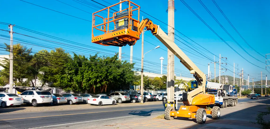 Aerial-Lift-ts-802977032-1140x546
