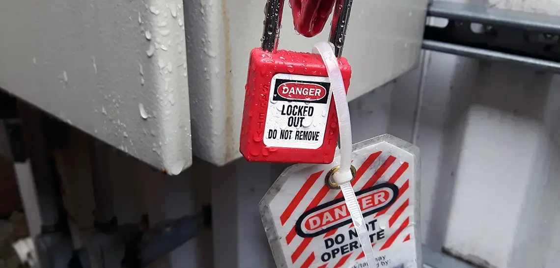 Lockout-Tagout-is-671728152-1140x546